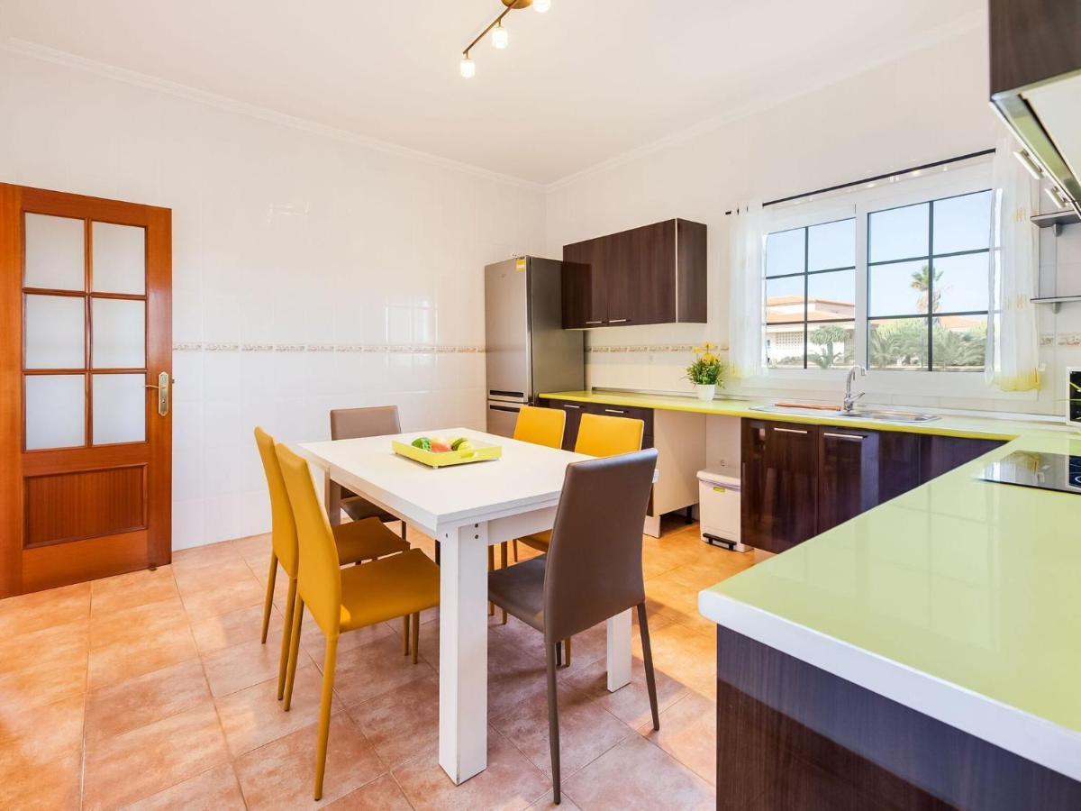 Belvilla By Oyo Chalet En Tuineje Para 6 Personas Номер фото